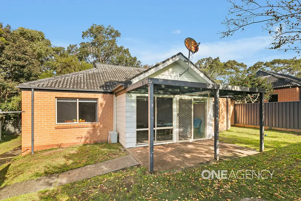 4/33 Lynburn Avenue, Bomaderry, NSW 2541