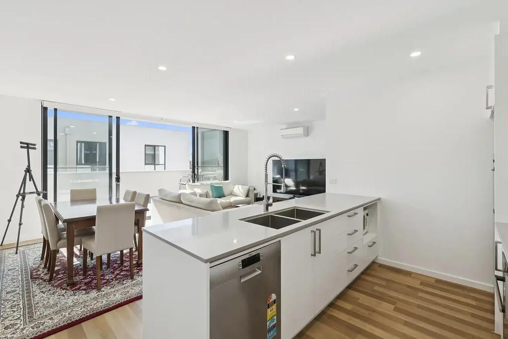 Denman Prospect 2Kwarto North Facing, Sun Filled, Modern Living