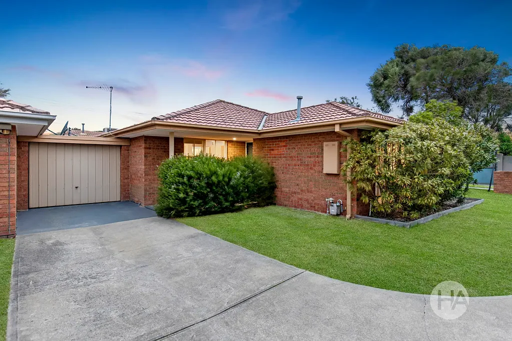 1/2 George Street, Somerville, VIC 3912