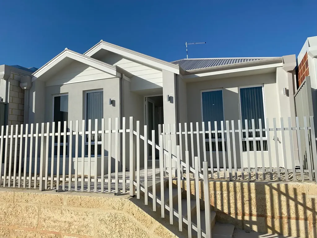 Brand New Luxury Designed 3x2 Family Home in quiet location close to School and Beaches