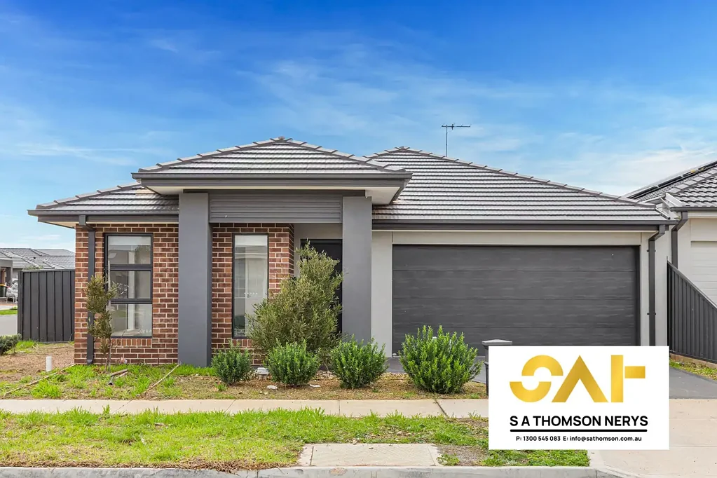 Stylish & Energy-Efficient Home with Solar Savings