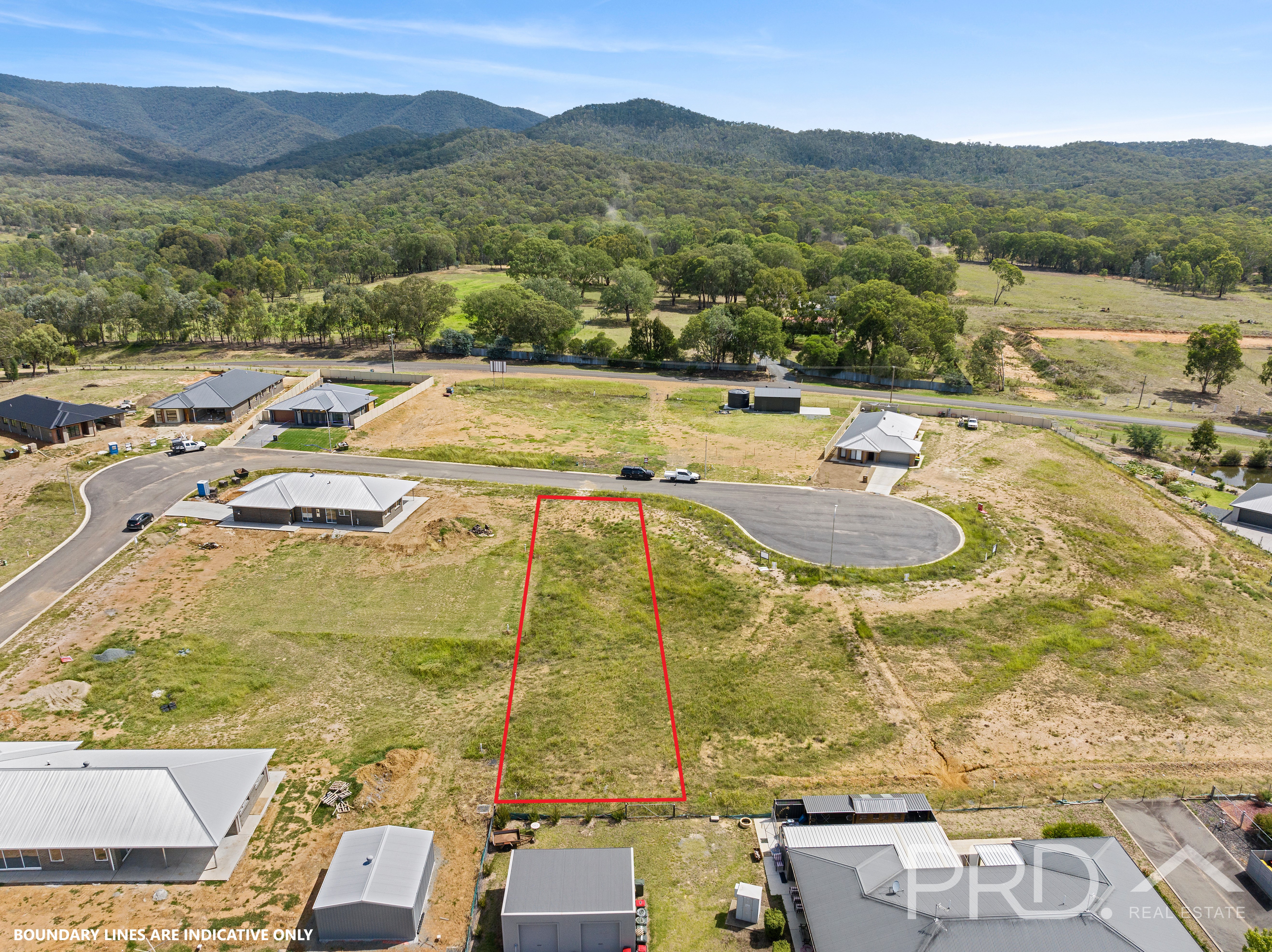 24 WEEDEN PL, TUMUT NSW 2720, 0 Kuwarto, 0 Banyo, Section