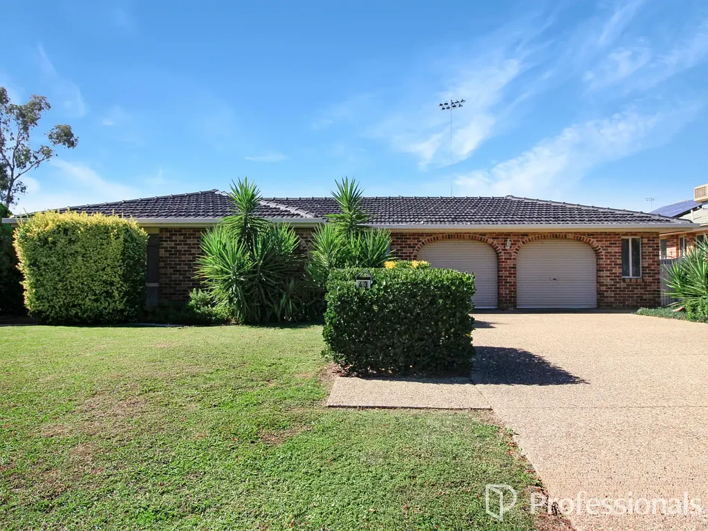 Glenfield Park 4Kwarto Family Living or Investment Potential!