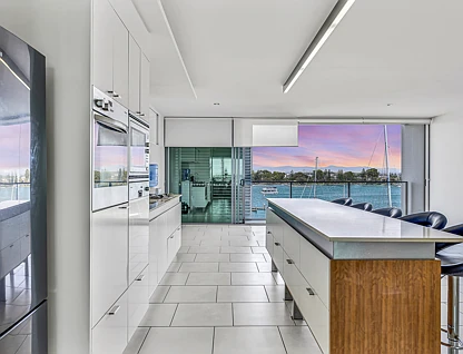 2406 Ephraim Island, Paradise Point, Gold Coast, 3 chambres, 2 salles de bain, Apartment