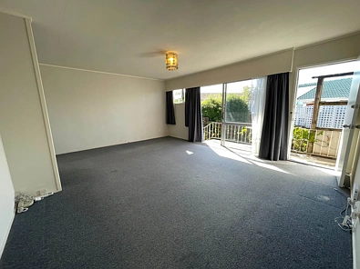 Spacious, sunny and private