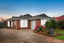 18 Lan Avenue, Altona Meadows