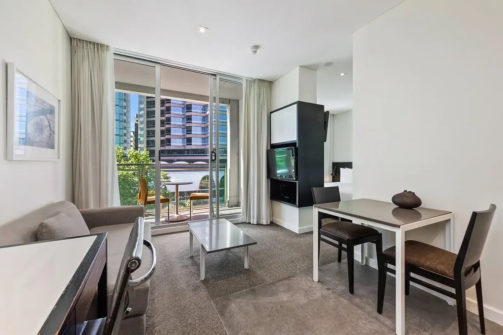 102/33 Mounts Bay Road, Perth, WA 6000
