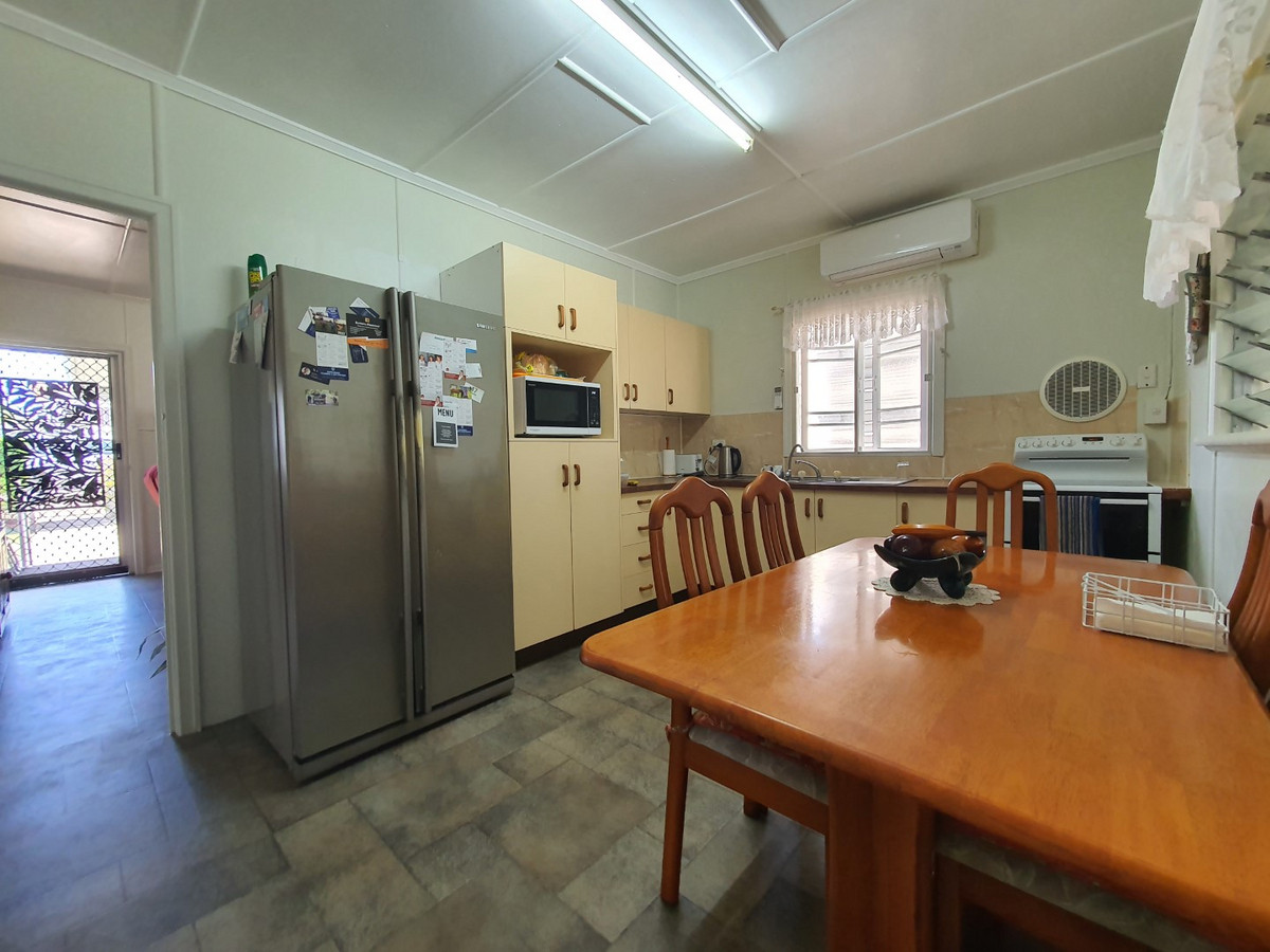 7 STUART ST, MONTO QLD 4630, 0房, 0浴, House