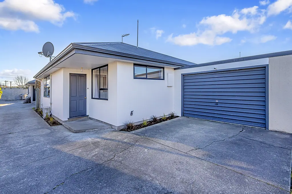 2/39 Buffon Street, Waltham, Canterbury