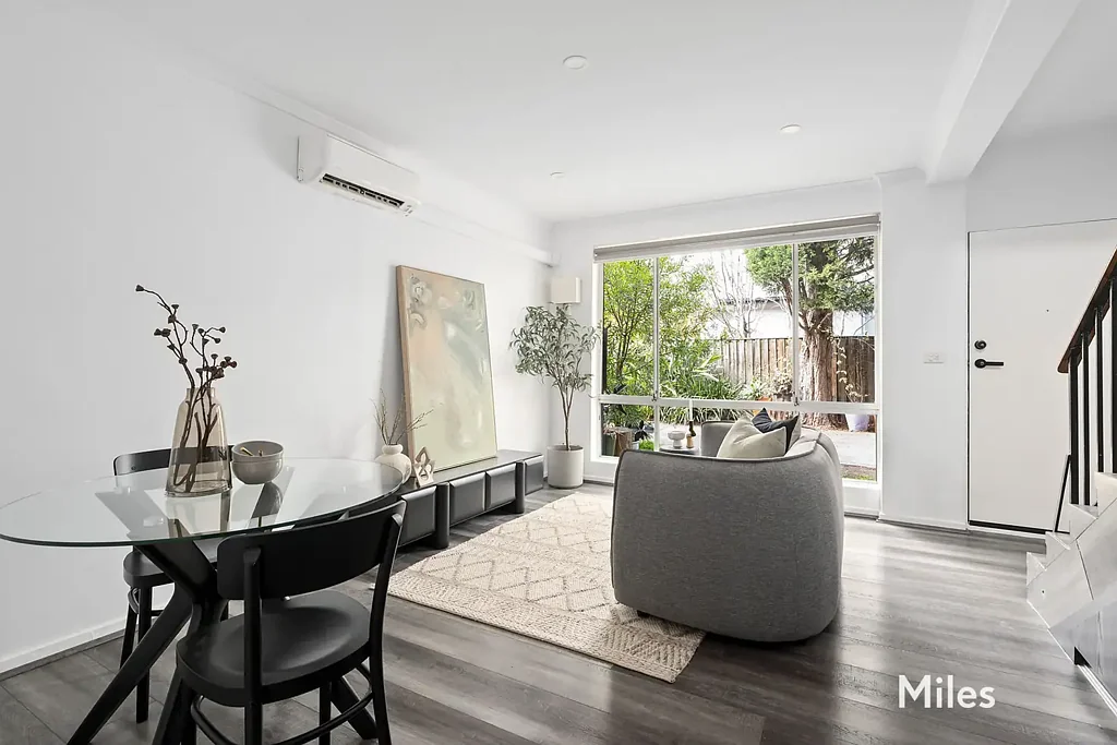 Coburg 2ਬੈੱਡਰੂਮ Huge Courtyard & Stylish Living In A Private Boutique Setting