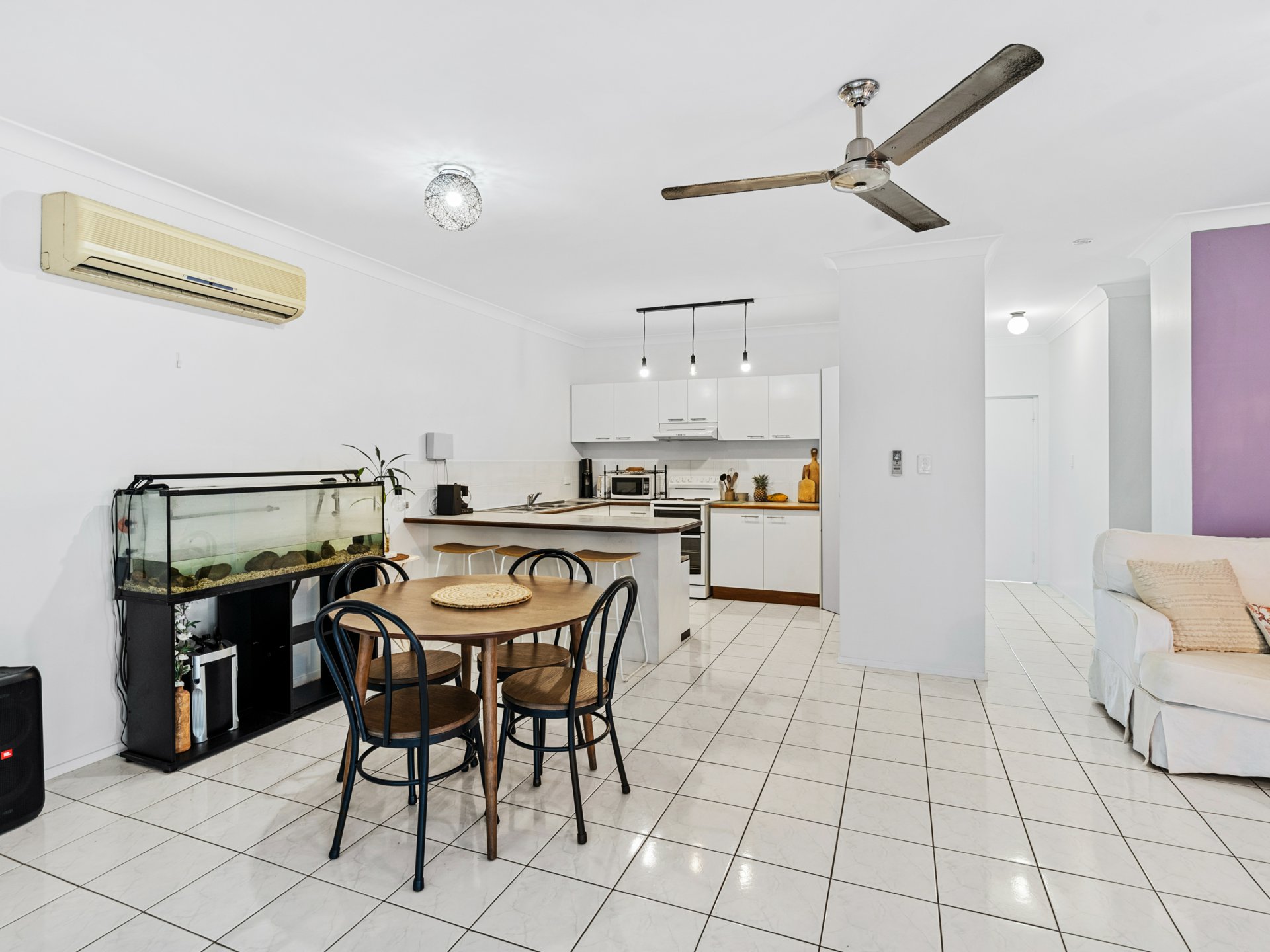 CASA VILLAS UNIT 3 30-32 SPRINGFIELD CR, MANOORA QLD 4870, 0部屋, 0バスルーム, Unit