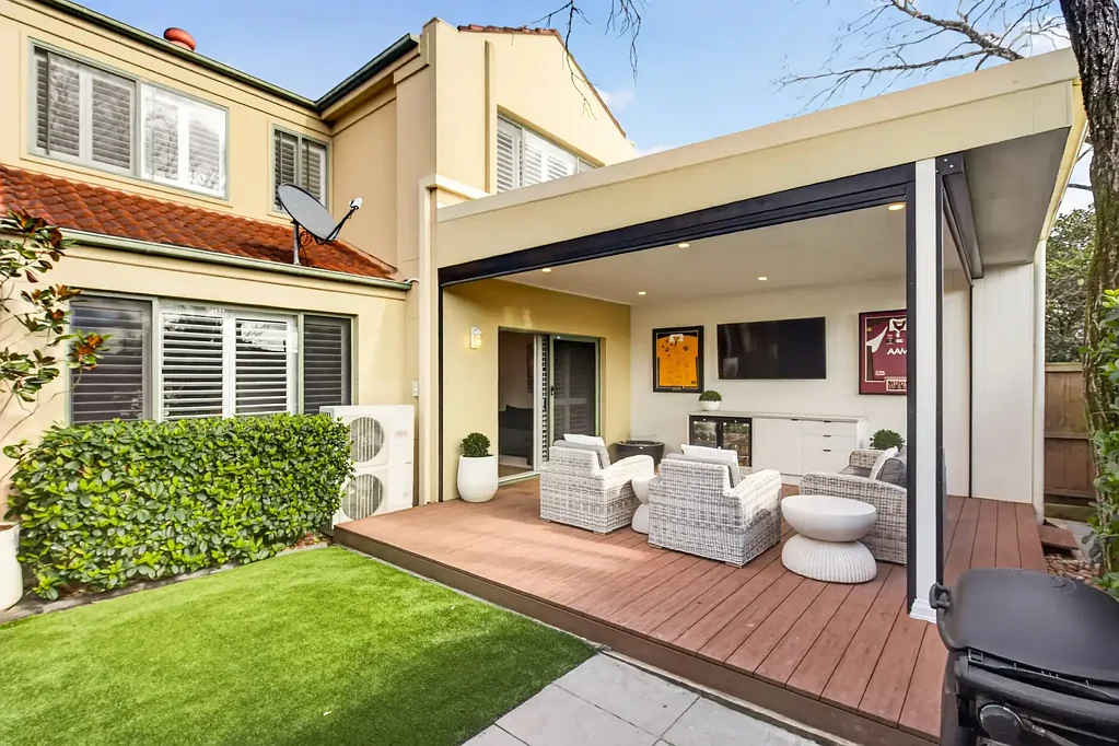Dural 3房 低维护奢华，便利地段 Low Maintenance Luxury in Convenient Location