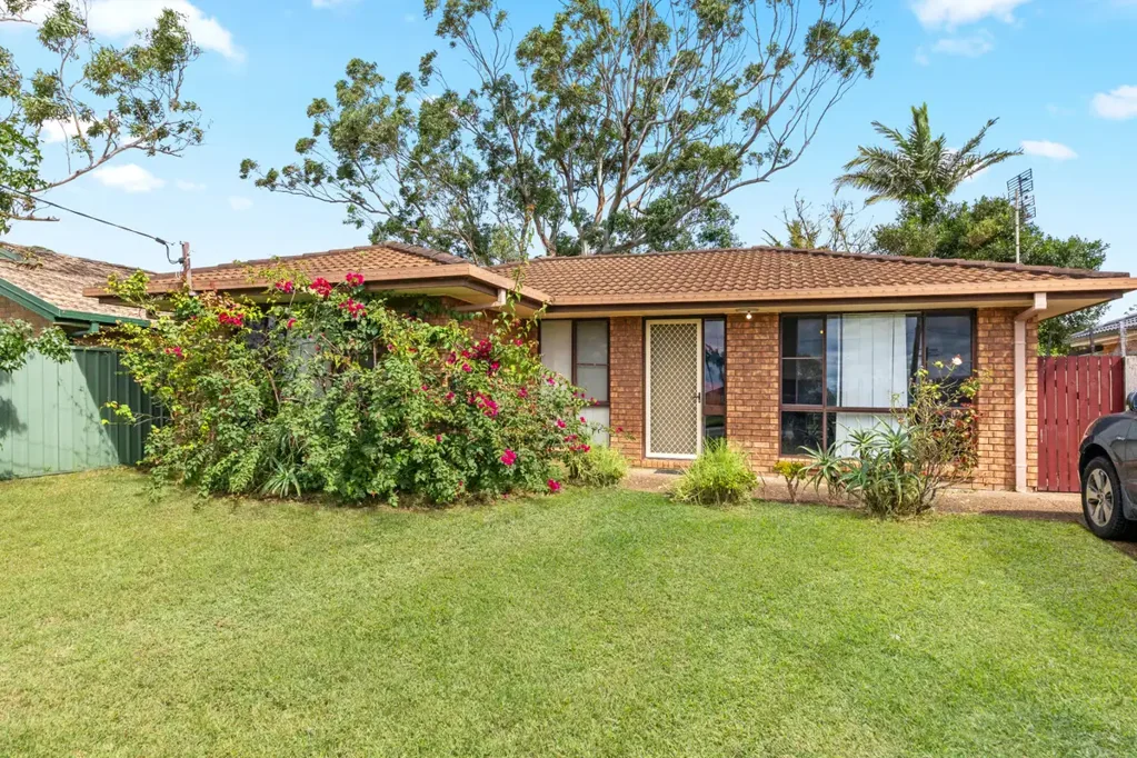 12 Gorokan Drive, Lake Haven, NSW 2263
