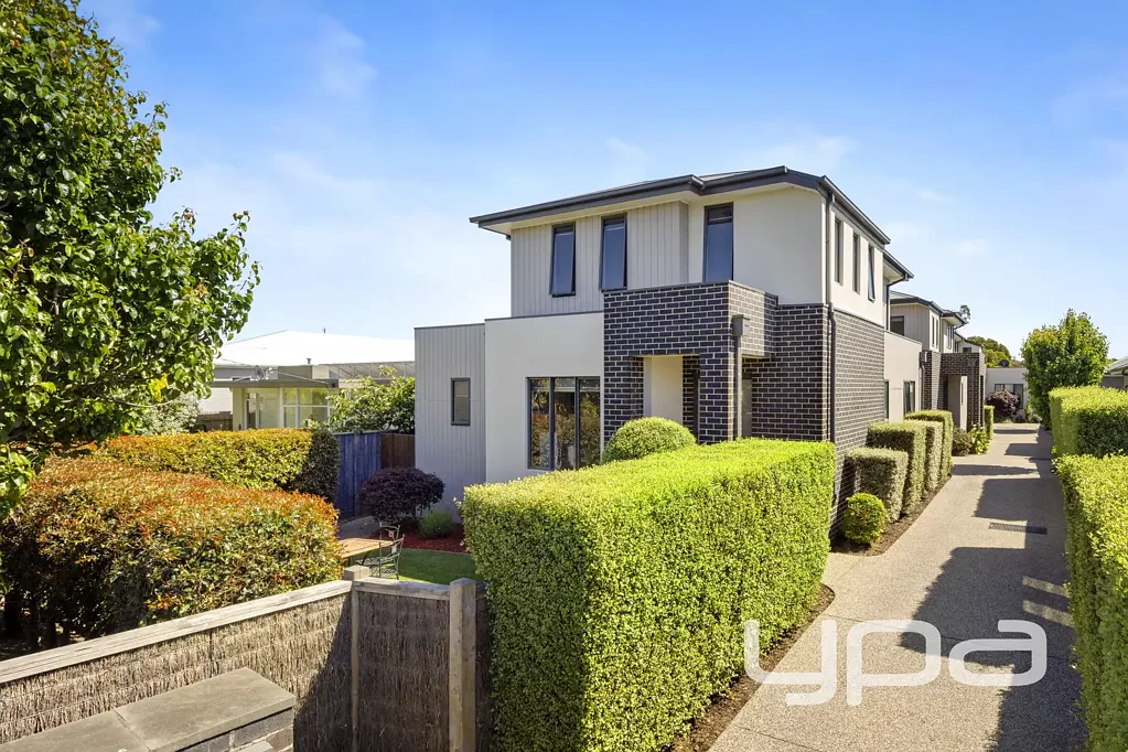1/5 Highfield Road, Mccrae, VIC 3938