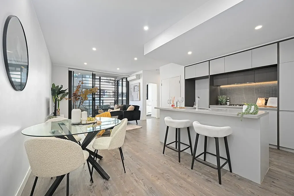 504/81A Lord Sheffield Circuit, Penrith, NSW 2750