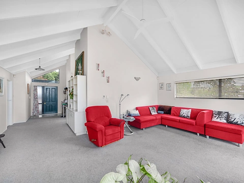 Kerikeri 3房  Selling Well Below CV!  Vendors on the move!