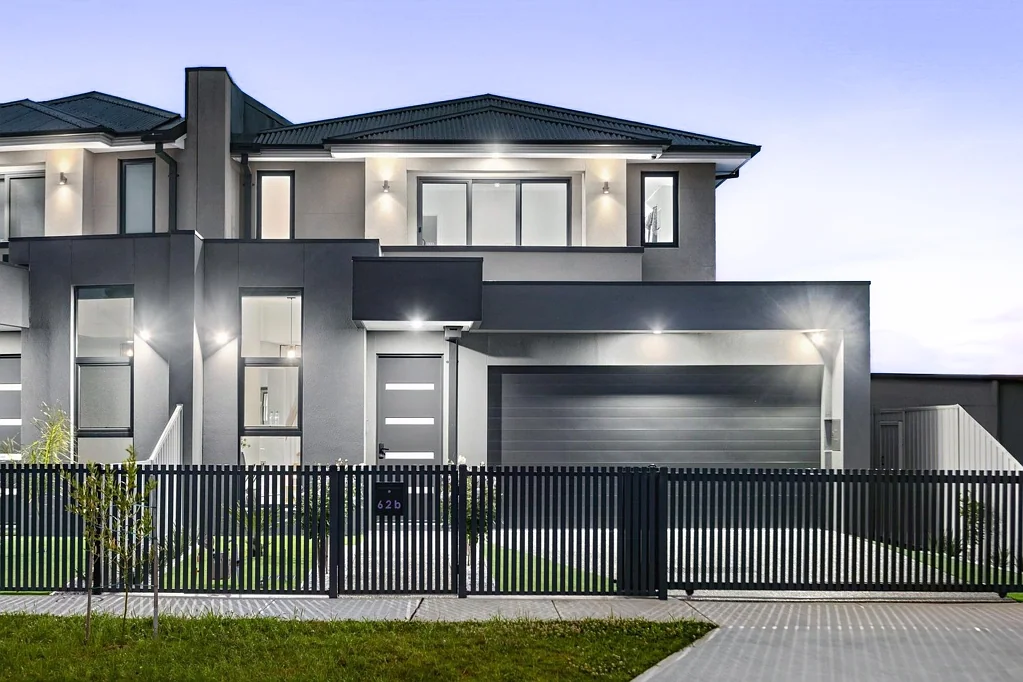 Deer Park 4 Bedroom A Statement Of Luxury Design!
