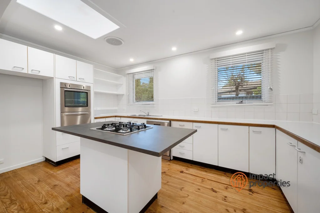 4 Bray Place, Curtin, ACT 2605