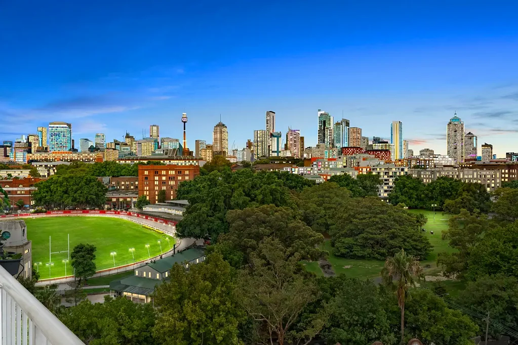 Glebe 1 Bedroom Style, Location & Views