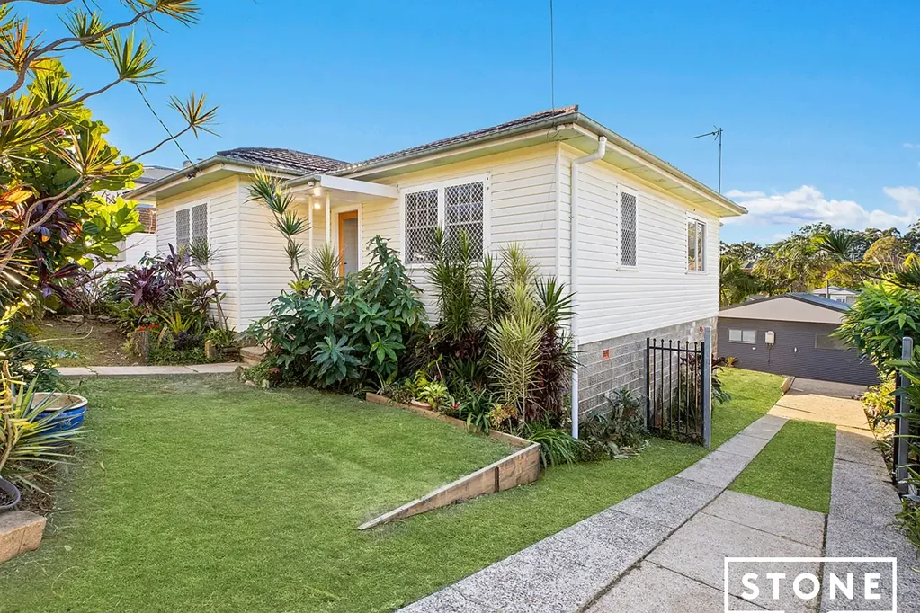 Beautifully Renovated Family Home in Prime Central Location