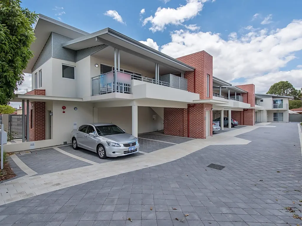 1/14 Stanton Road, Redcliffe, WA 6104