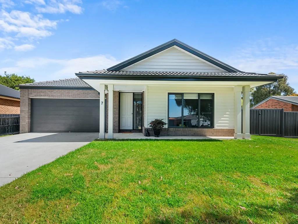 Wy Yung 4 Bedroom PERFECT HOME, PERFECT LOCATION – AND IT’S BRAND NEW!