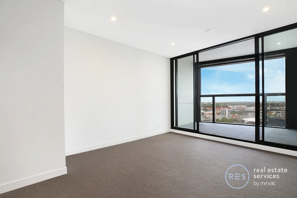Modern 2-Bedroom Apartment Located in the Heart of Green Square