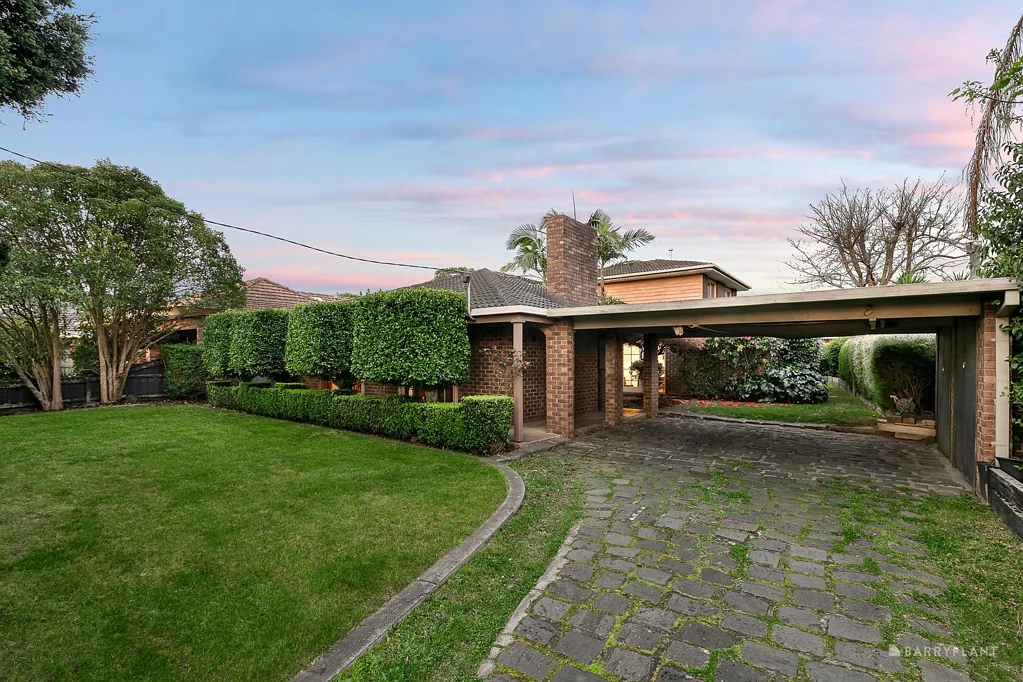 20 Grover Road, Doncaster, VIC 3108