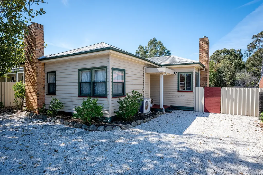 Horsham 3બેડરૂમ Charming, Low-Maintenance Living in a Convenient Location