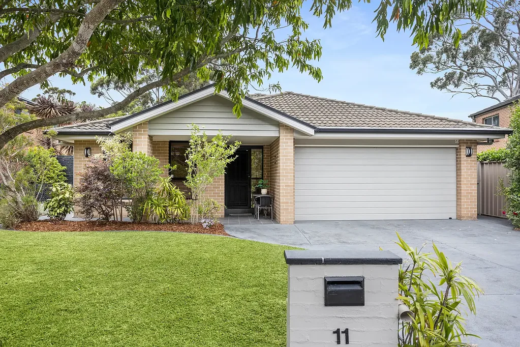 11 George Fuller Drive, Figtree, NSW 2525