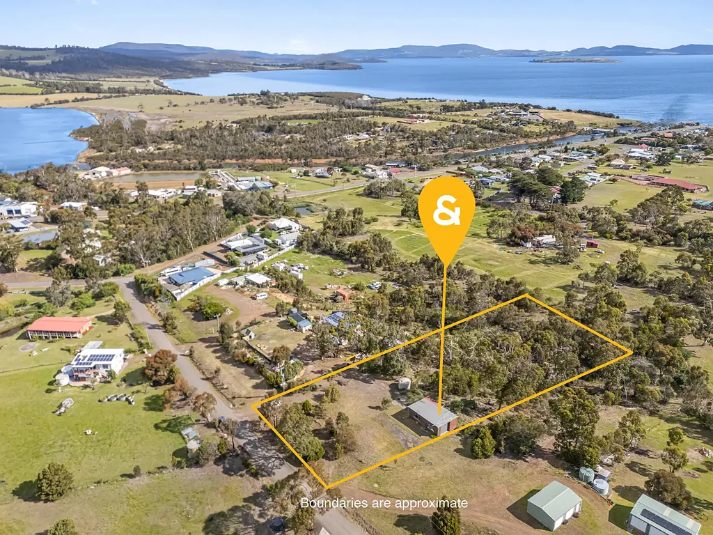15 Clark Street, Dunalley, TAS 7177
