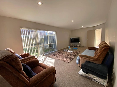 Lovable Home in Pakuranga