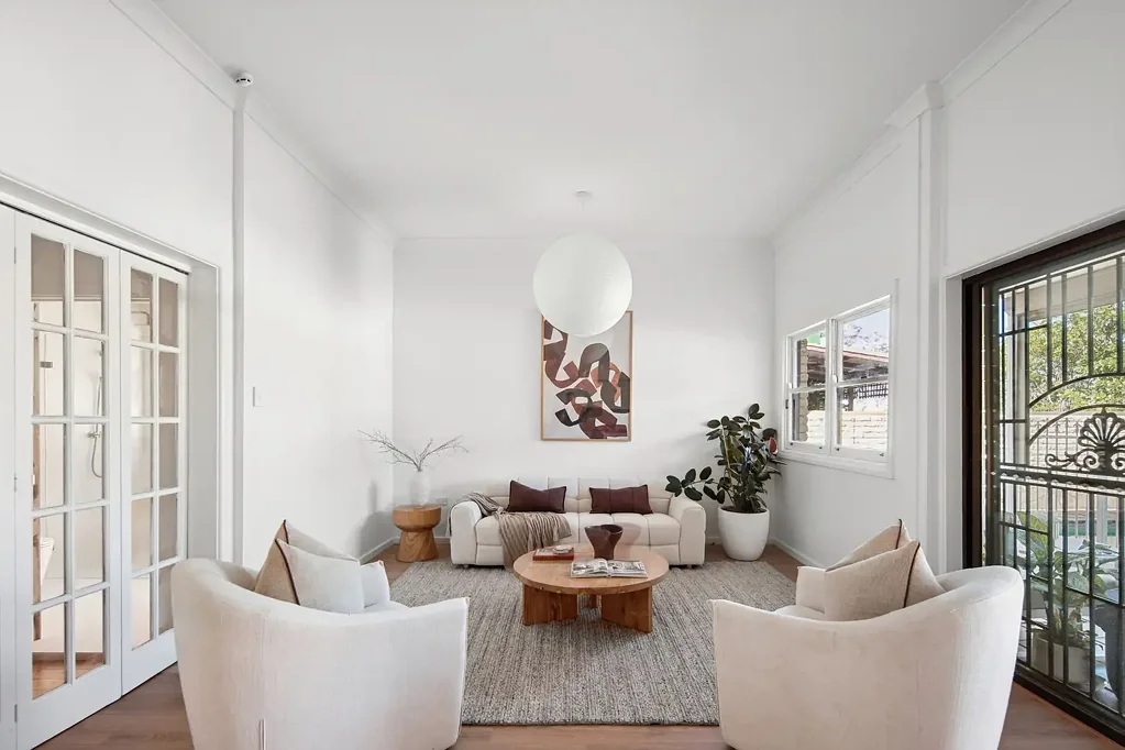 Ashfield 4ਬੈੱਡਰੂਮ Renovated Family Home In A Premier Ashfield Setting