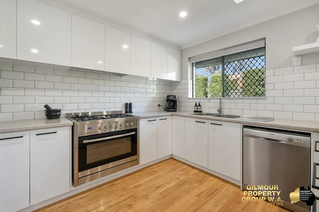 Osborne Park 3બેડરૂમ Fully Renovated Corner Block, Minutes from Mt Hawthorn