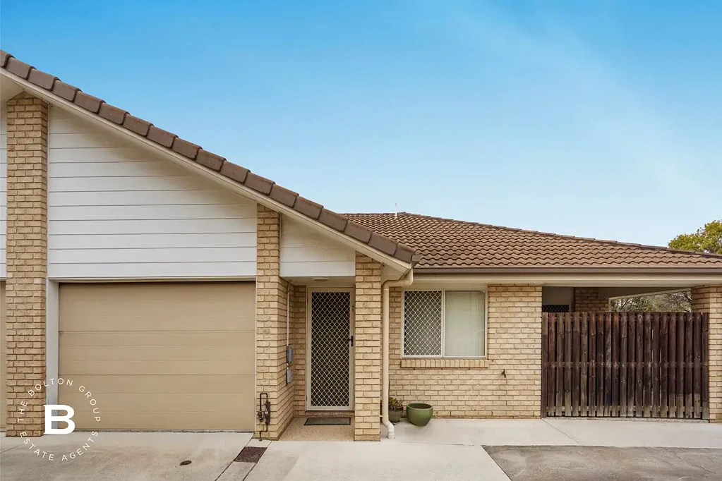 Redbank Plains 2ਬੈੱਡਰੂਮ Stylish Living with Room to Breathe – A Rare End Home Opportunity