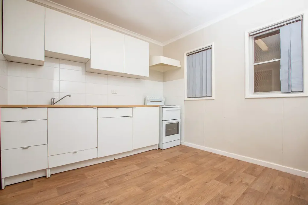 South Hedland 3Zimmer Entry Level BRICK Family Home!