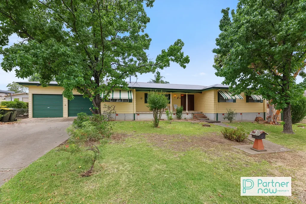 8 Karenvar Avenue, Tamworth, NSW 2340