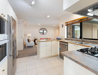 84 Westerham Drive, Dannemora, Manukau City, 3房, 2浴, House