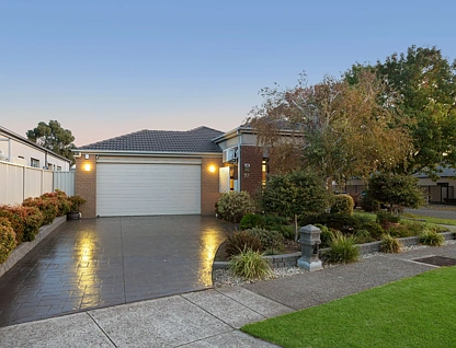 27 Viewgrand Boulevard, Epping, VIC 3076, 3房, 2浴, 独立屋