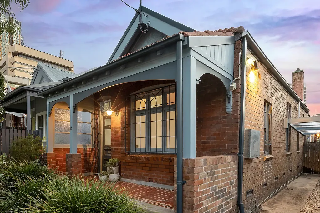 Naremburn 2房 位于热门地段的独立特色住宅 Freestanding character home in sought-after address