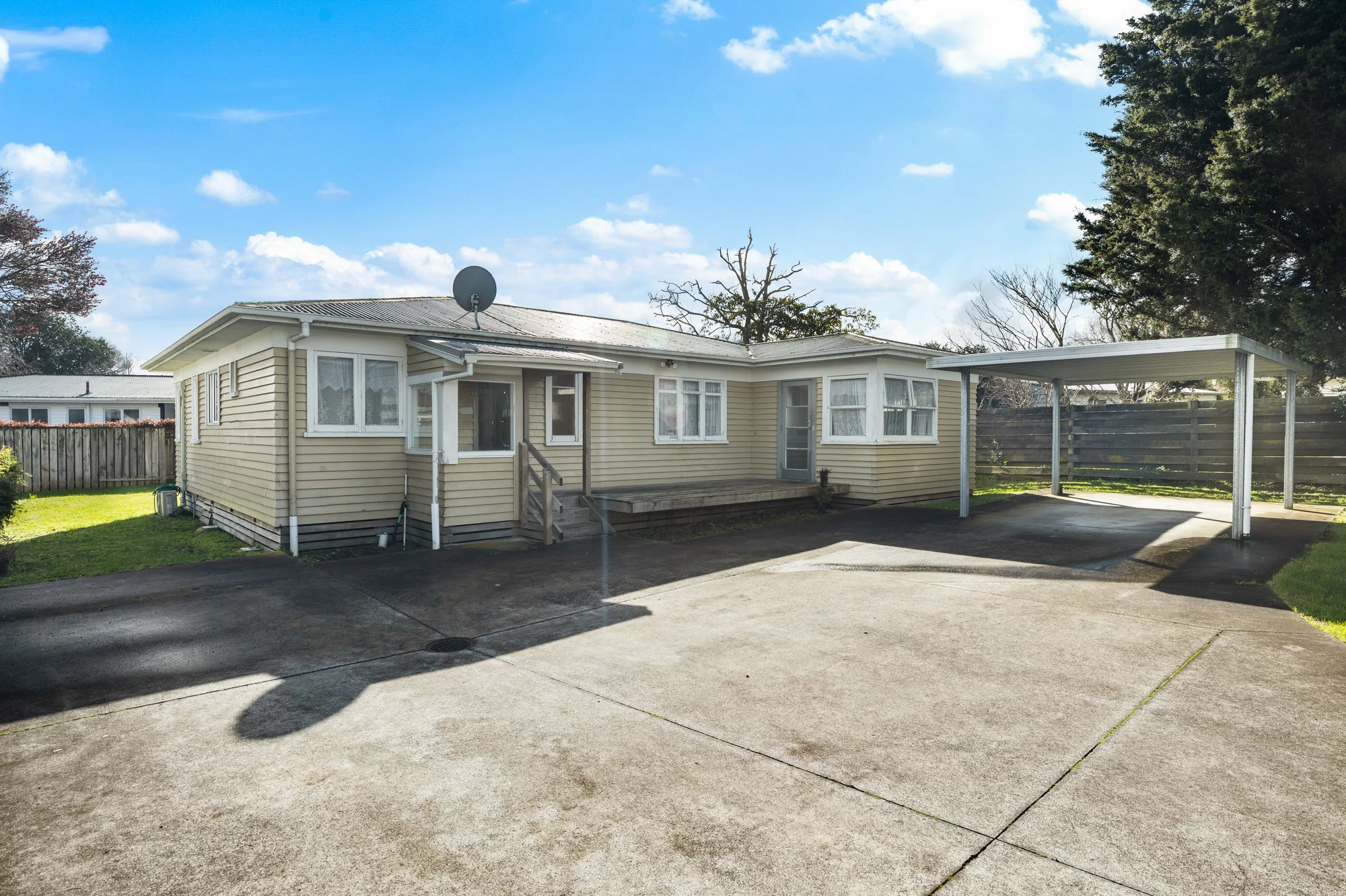 Pukekohe 4房 Two Homes, One Decision - Secure One or Both