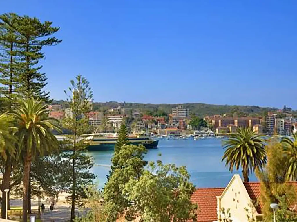 Harborfront lifestyle only steps to Manly Wharf!