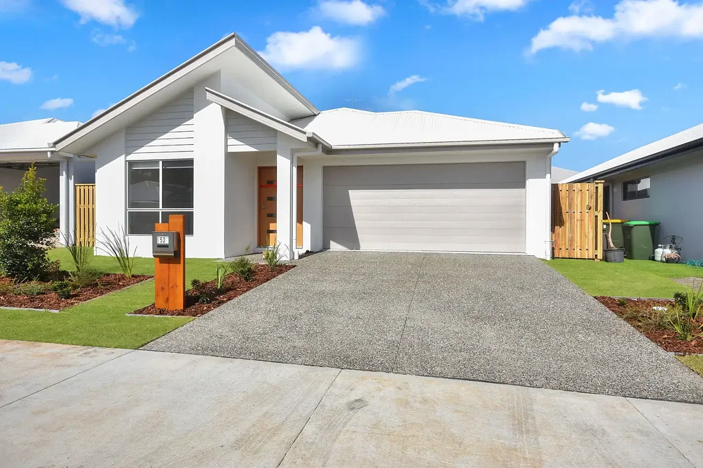 Stunning Brand New Family Home in Lilywood! - Upper Caboolture