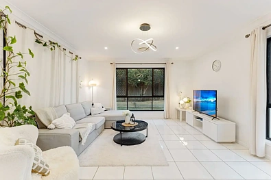 13 Girraween Crescent, Parkinson, QLD 4115, 4房, 2浴, House