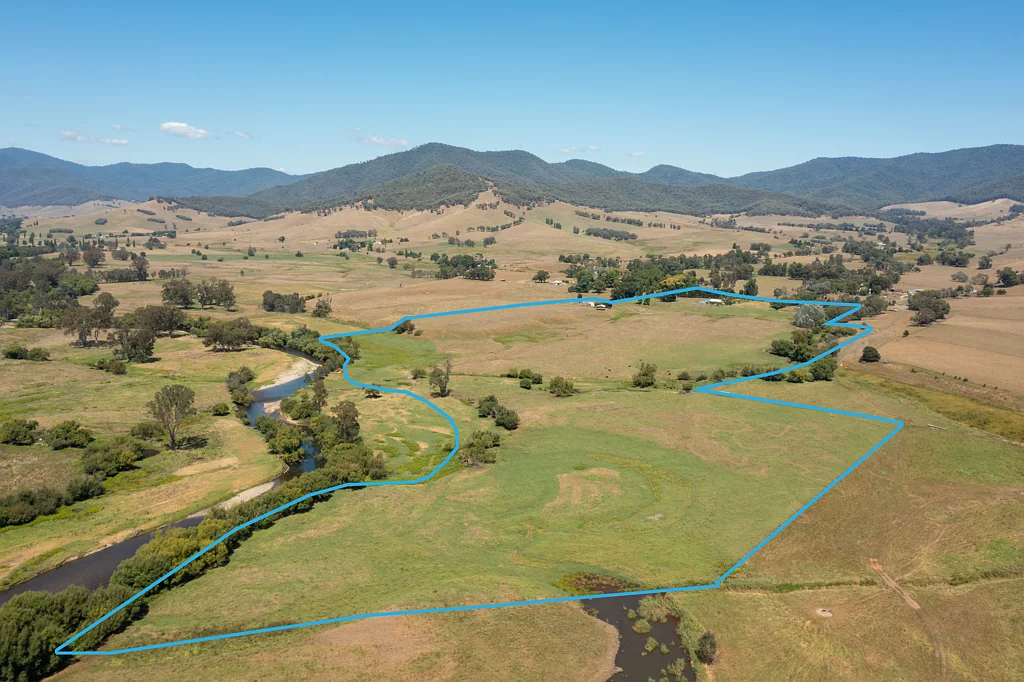 Dederang House Creek - Kiewa River Frontage