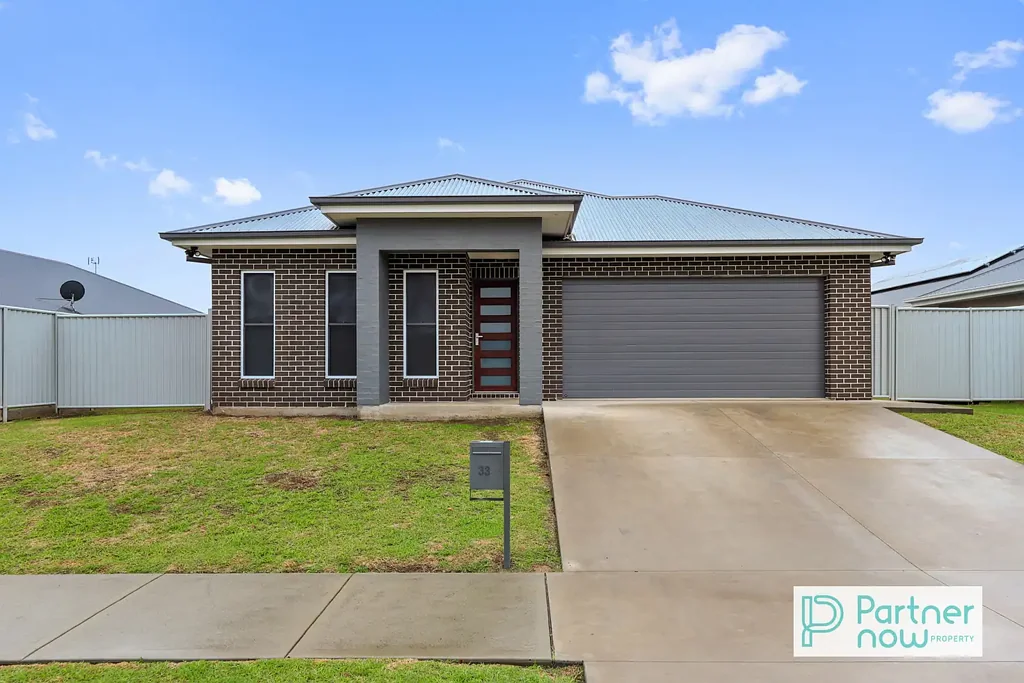 Comfort, Space & Convenience in Sought-After Calala