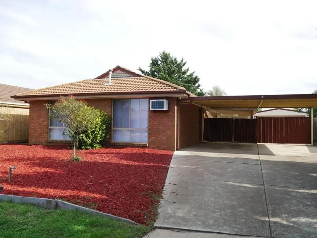 Spacious Family Home with Huge Double Garage & Prime Location