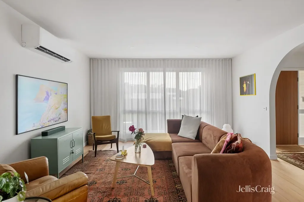 Refined Inner-North Living with Designer Finishes & Everyday Ease