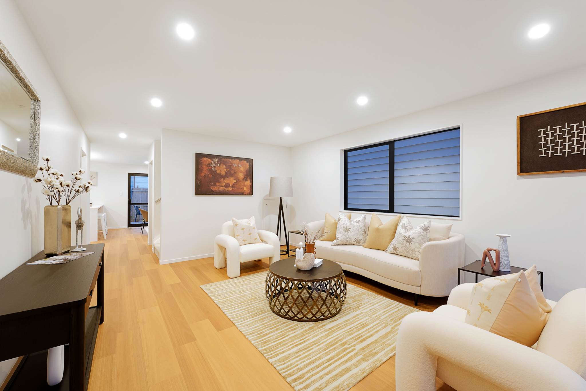 9 May Avenue, Te Atatu South, photo 3