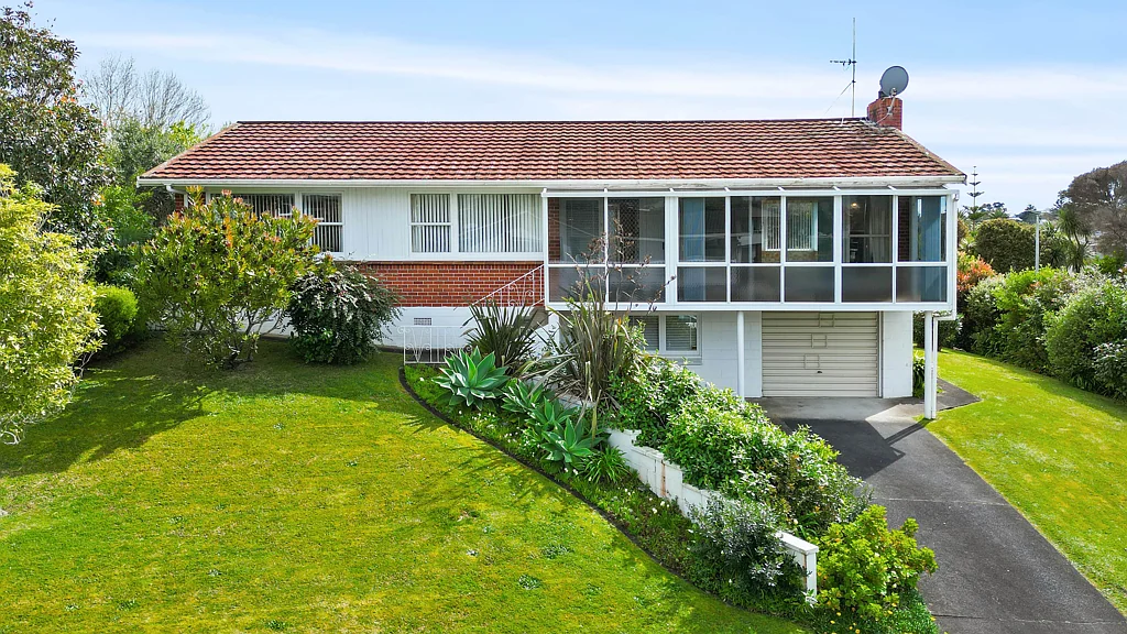 Sunnyhills 3房  Endless Possibilities on 847sqm